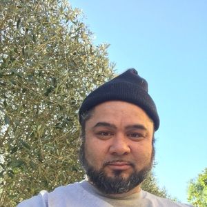 Meet your Posher, Damien